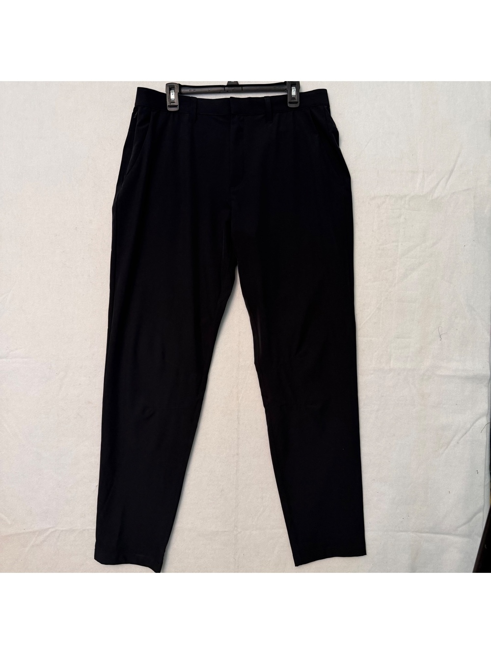 Fabletics The Only Pant Men's 34x34 Black Pockets Performance Trousers Tapered